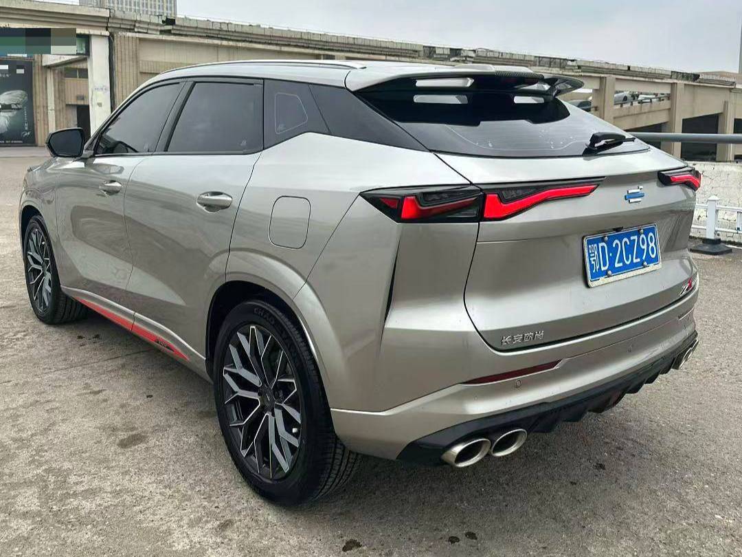 OSHAN 2023 Z6 1.5T Blue Whale Zhiku automatic transmission