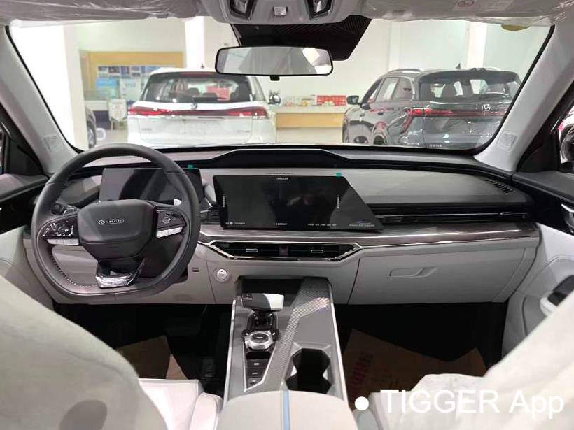 OSHAN 2023 Z6 iDD 1.5T three clutch 150KM flagship PLUS automatic transmission