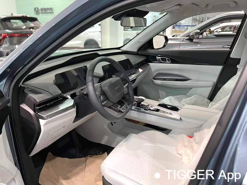 OSHAN 2023 Z6 iDD 1.5T three clutch 150KM flagship PLUS automatic transmission