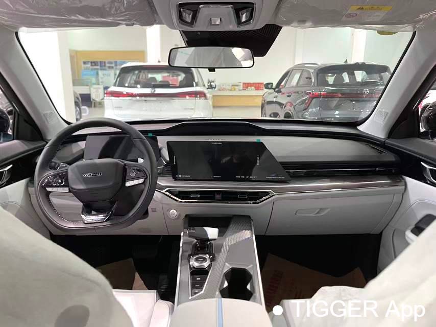 OSHAN 2023 Z6 iDD 1.5T three clutch 150KM flagship PLUS automatic transmission