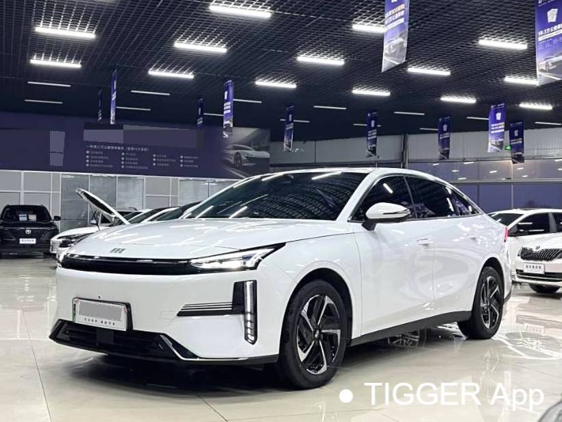 GALAXY 2024 L6 1.5T Longteng Edition 125km PLUS Automatic Transmission