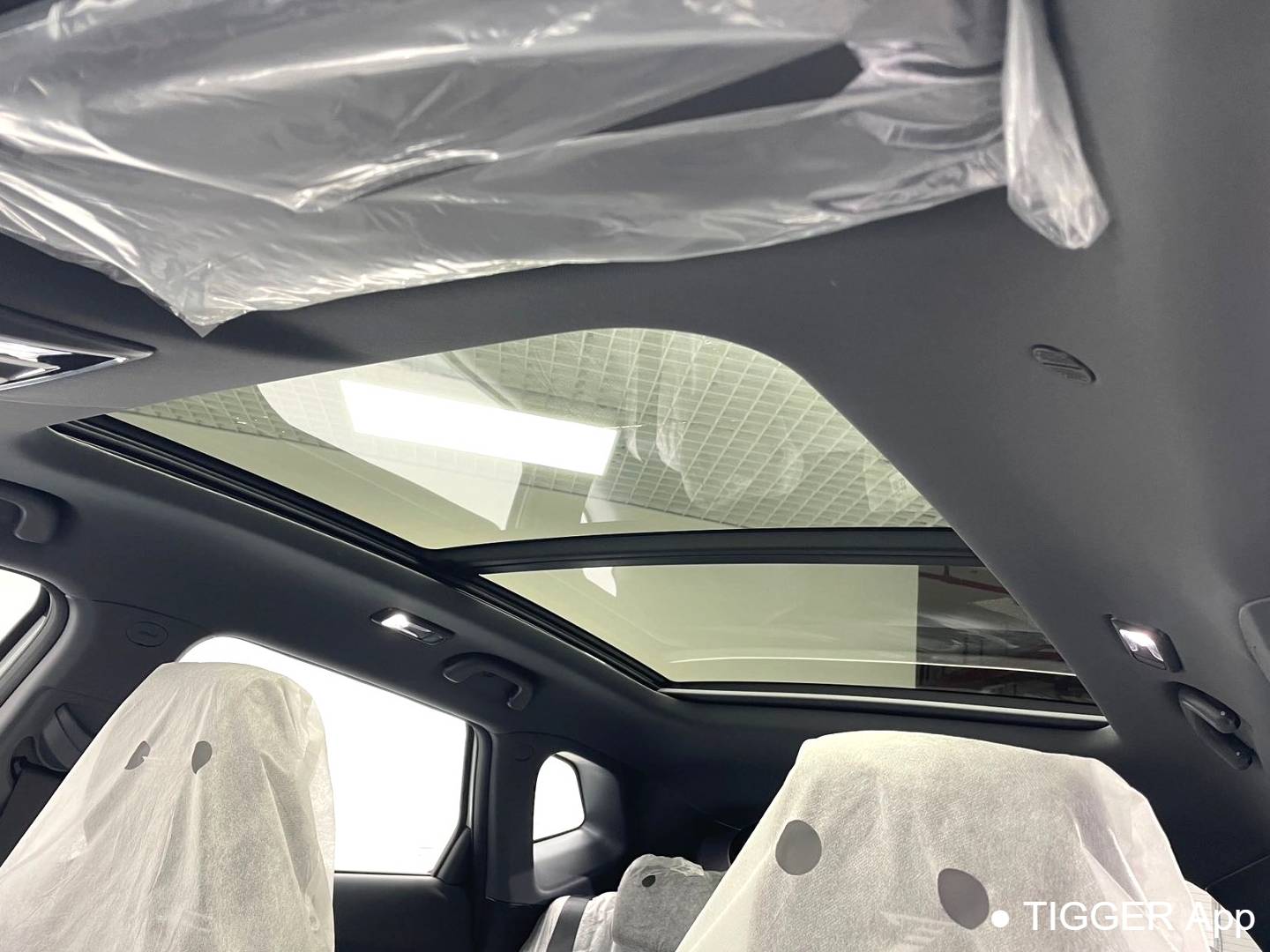 OSHAN 2023 Z6 iDD 1.5T three clutch 150KM flagship PLUS intelligent parking version automatic transmission