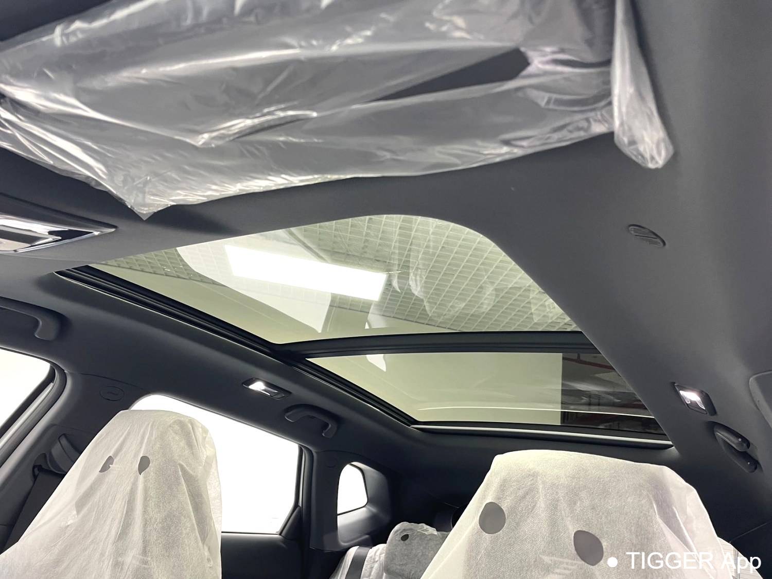 OSHAN 2023 Z6 iDD 1.5T three clutch 150KM flagship PLUS intelligent parking version automatic transmission