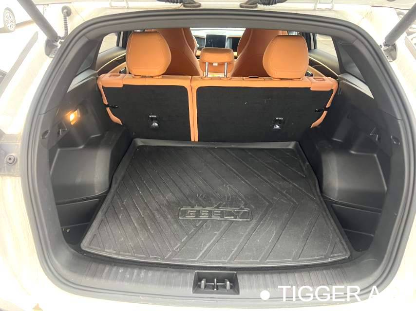 GALAXY 2025 L7 EM-i 1.5 115km Exploration+Edition Automatic Transmission