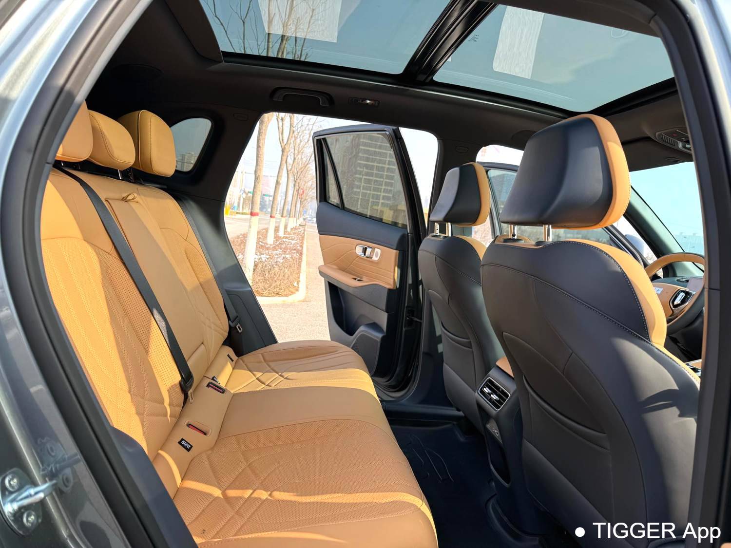 GALAXY 2025 L7 EM-i 1.5 115km Exploration Edition Automatic Transmission