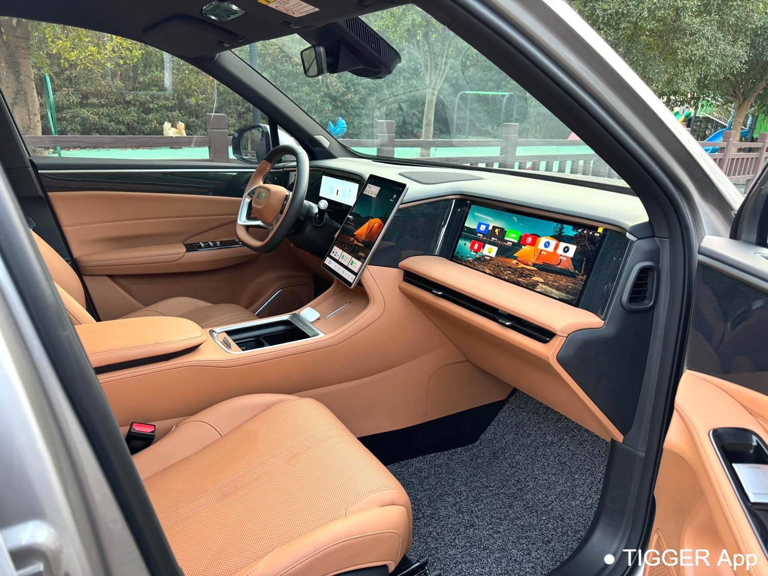 GALAXY 2025 L7 EM-i 1.5 115km Exploration+Edition Automatic Transmission