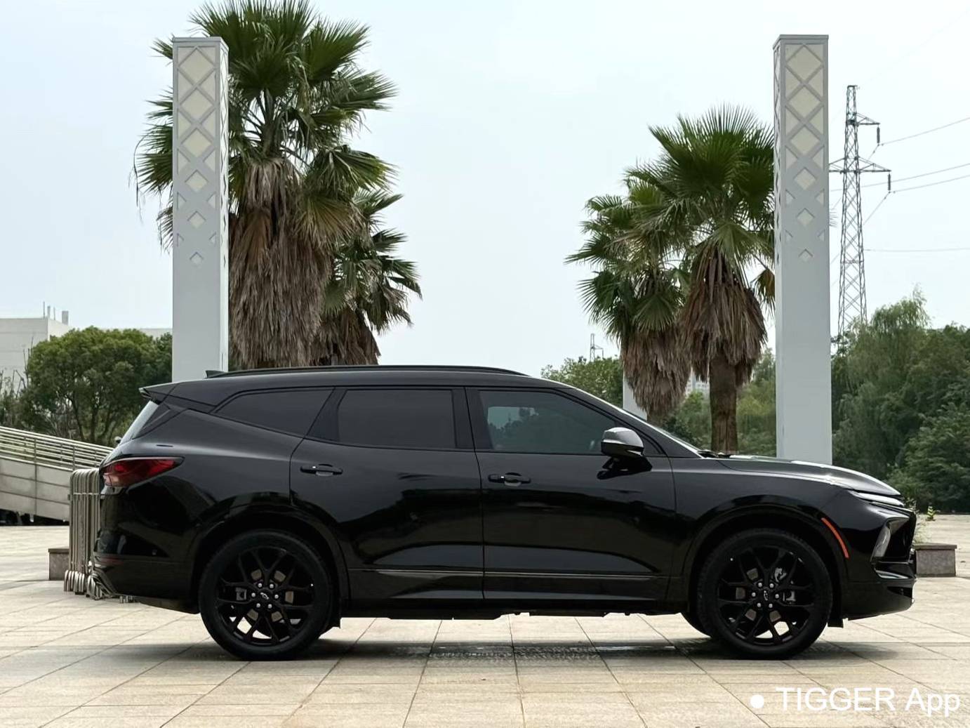 CHEVROLET 2023 BLAZER RS 48V 2.0T 650T Twin Crutch four-wheel drive engine version automatic transmission