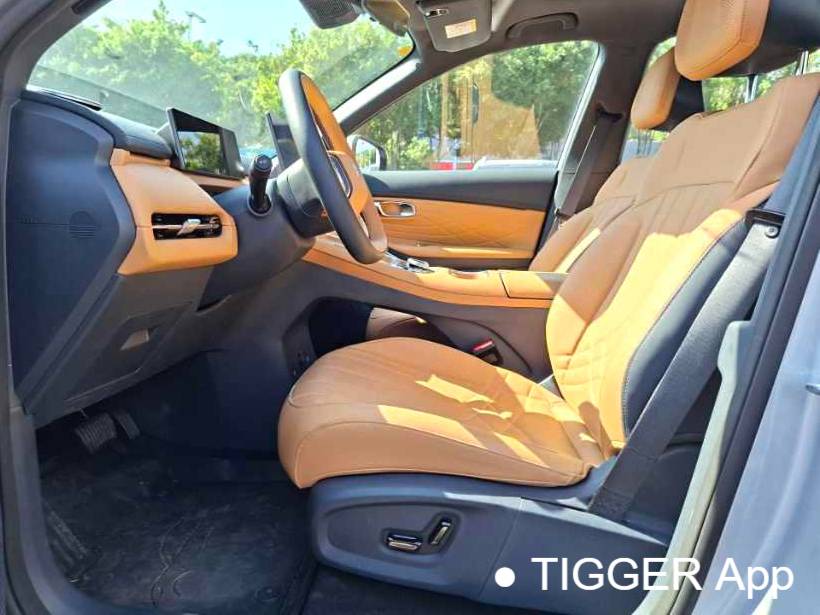 GALAXY  2025 Starray 7 EM-i 1.5 120km Voyage+Automatic Transmission Edition