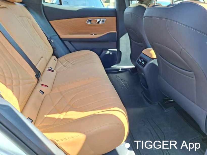 GALAXY  2025 Starray 7 EM-i 1.5 120km Voyage+Automatic Transmission Edition