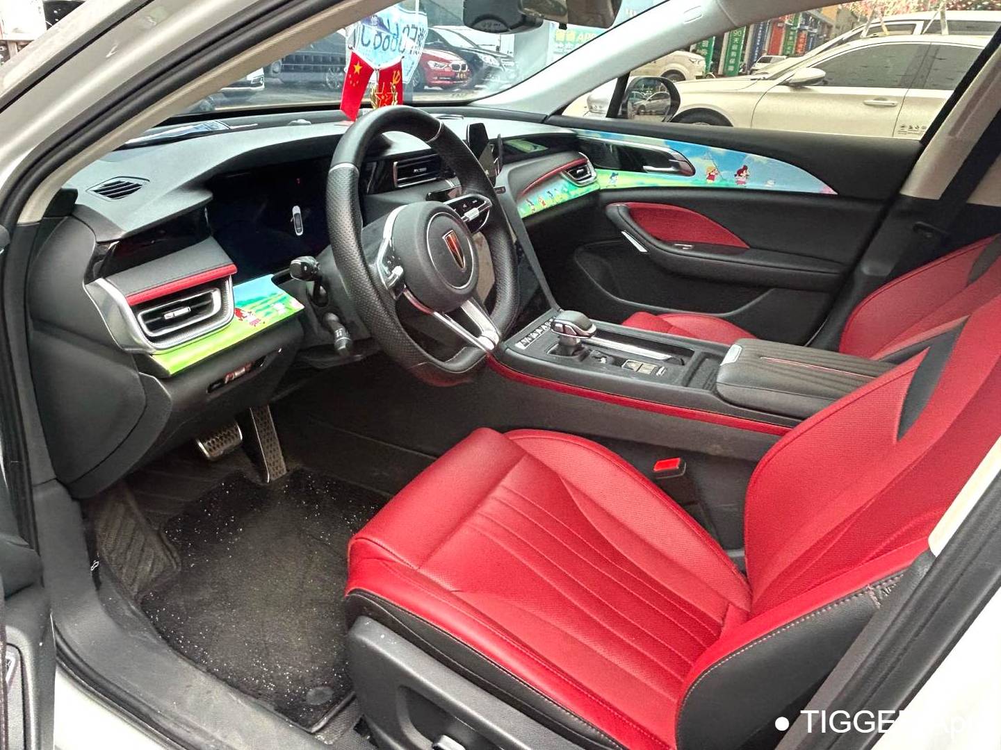 Hong Qi 2024 H6 2.0T Zhimei Edition Automatic Transmission