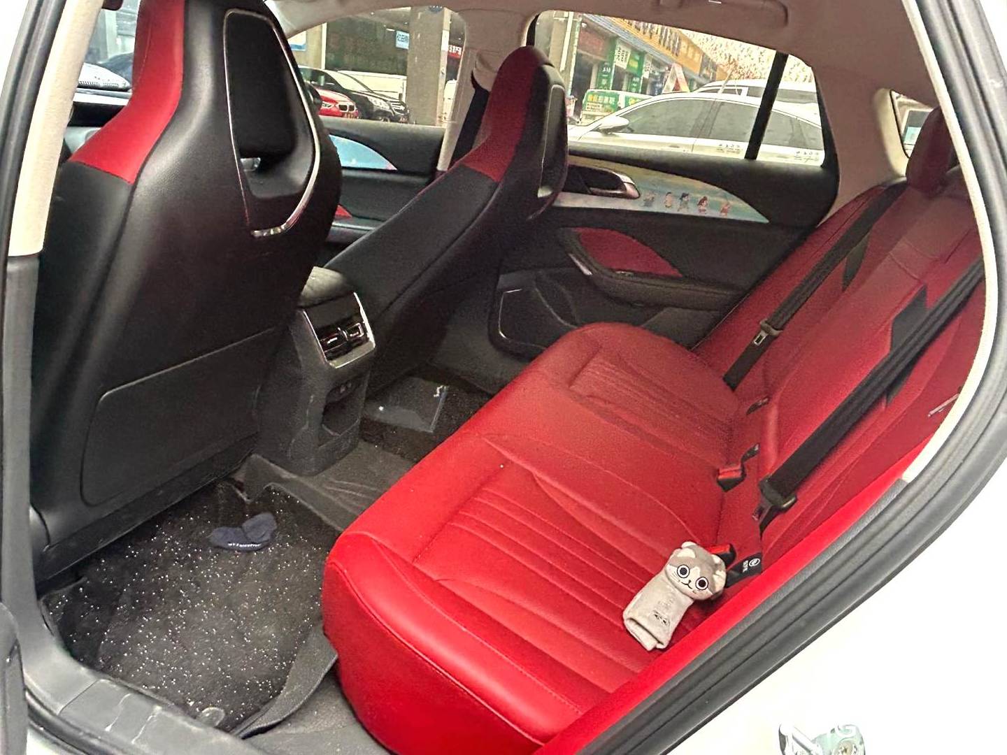 Hong Qi 2024 H6 2.0T Zhimei Edition Automatic Transmission