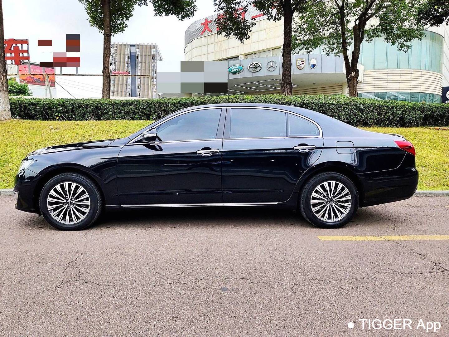 Hong Qi 2021 H7 1.8T 35T Official Edition Automatic Transmission