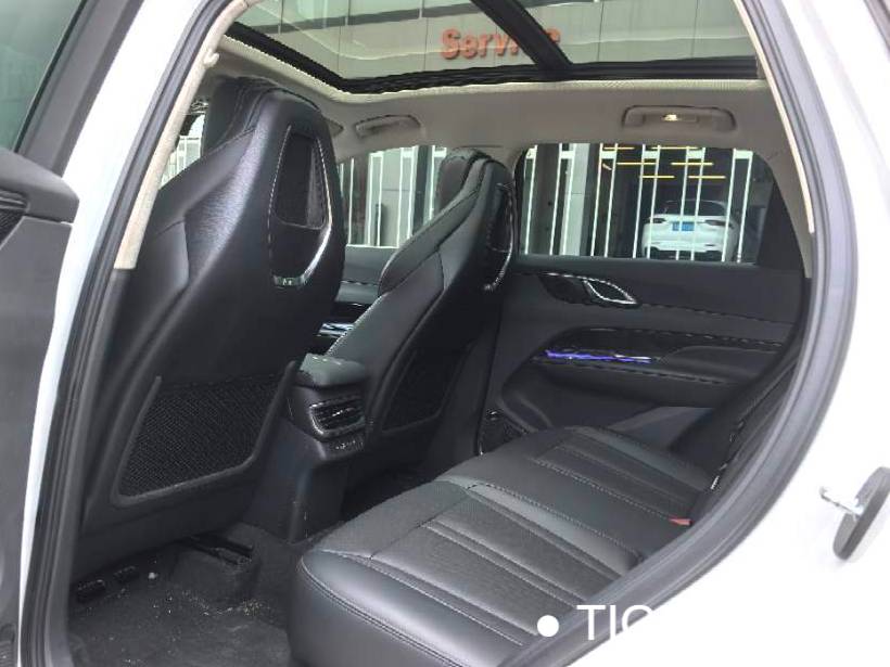 Hong Qi  2024 HS3 PHEV 1.5T 115km Power Edition Automatic Transmission