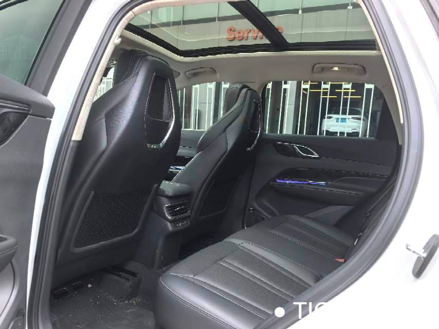 used Hong Qi  2024 HS3 PHEV 1.5T 115km Power Edition Automatic Transmission