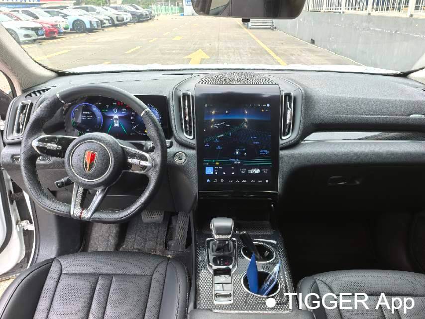 used Hong Qi  2024 HS3 PHEV 1.5T 115km Power Edition Automatic Transmission