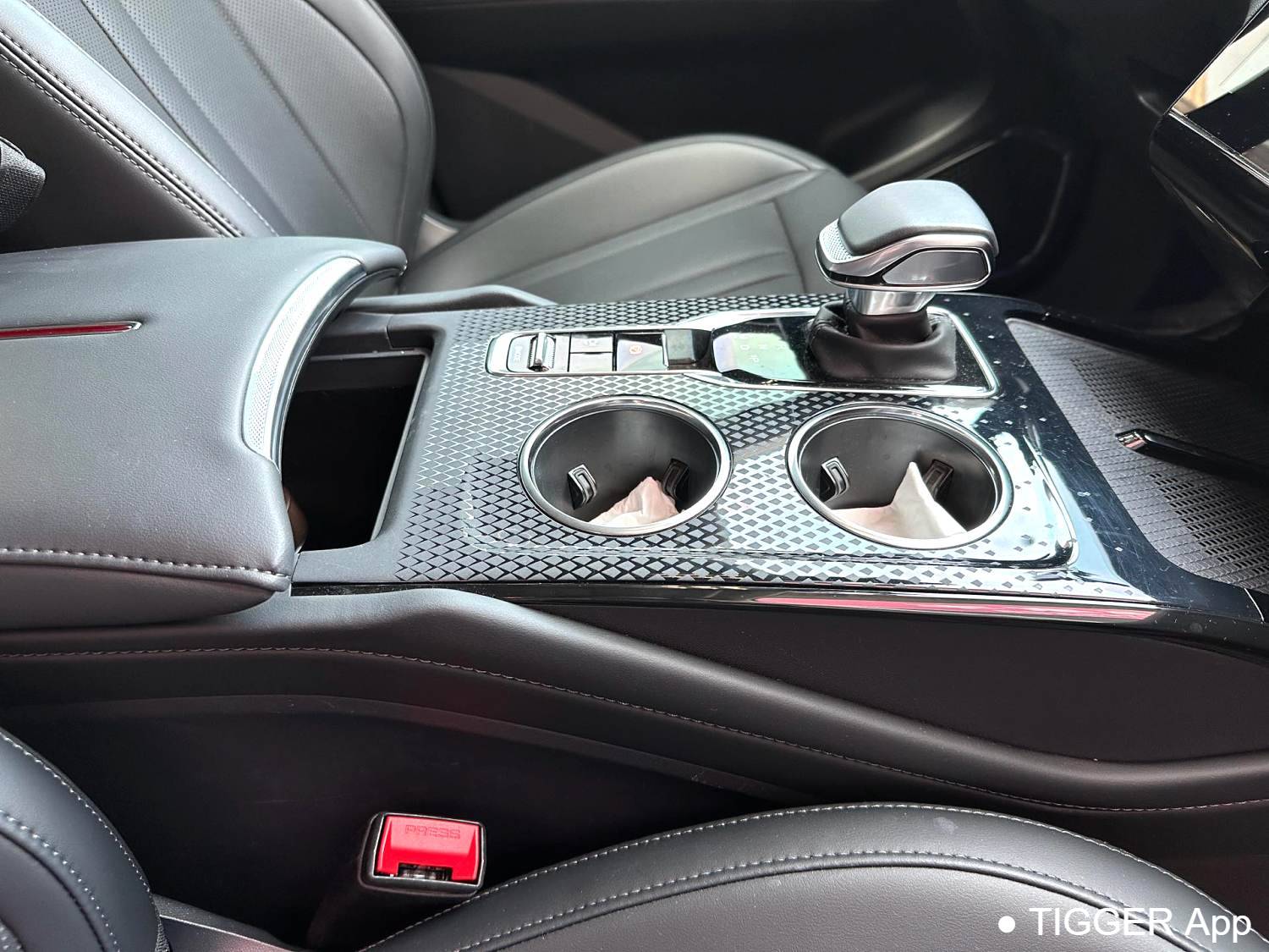 used Hong Qi 2023 HS3 1.5T 2WD Shanwei Edition Automatic Transmission