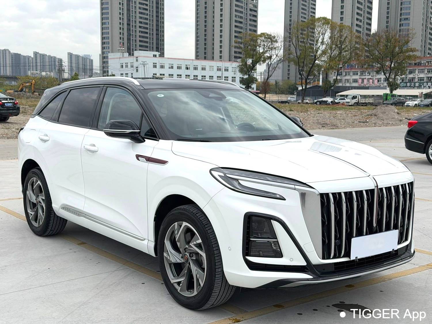 used Hong Qi 2023 HS3 2.0T four-wheel drive with automatic transmission