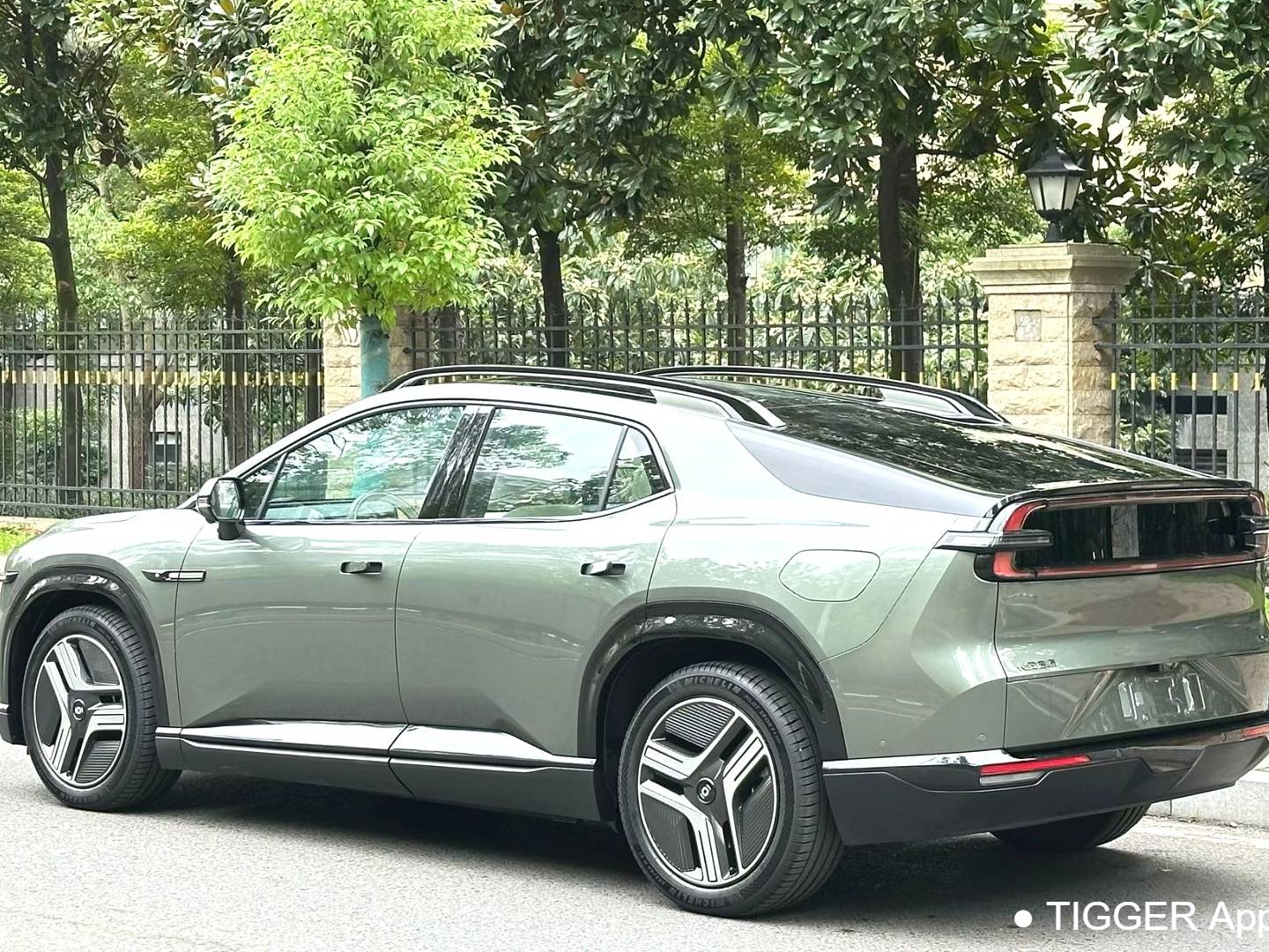 Qiyuan 2025 E07 4WD 90kWh Ultra high-performance version automatic transmission