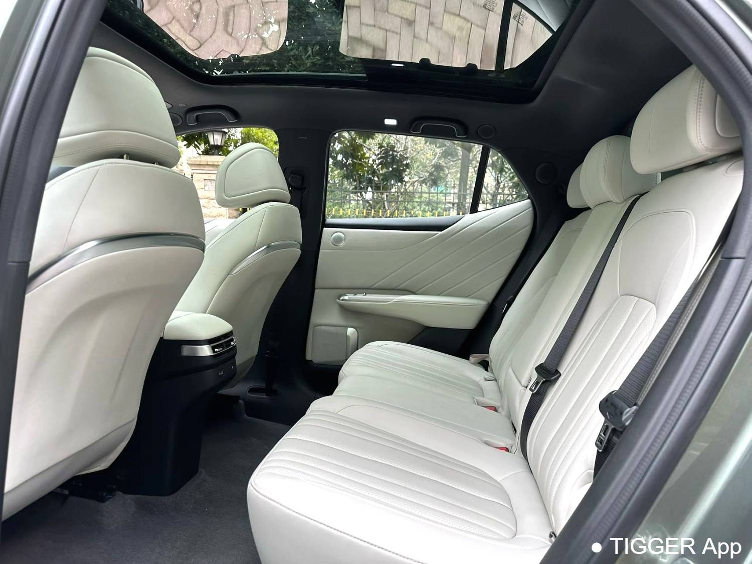 Qiyuan 2025 E07 4WD 90kWh Ultra high-performance version automatic transmission