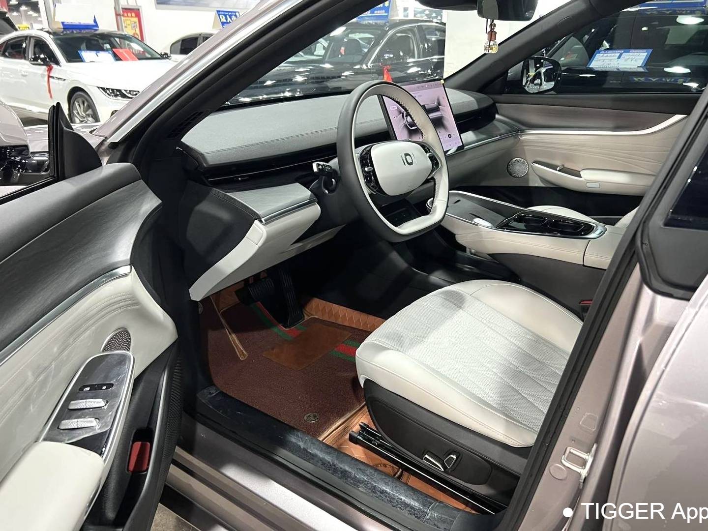 Qiyuan 2025 A07 Blue Whale Extended Range Edition 230 Intelligent Driving Prestige Automatic Transmission