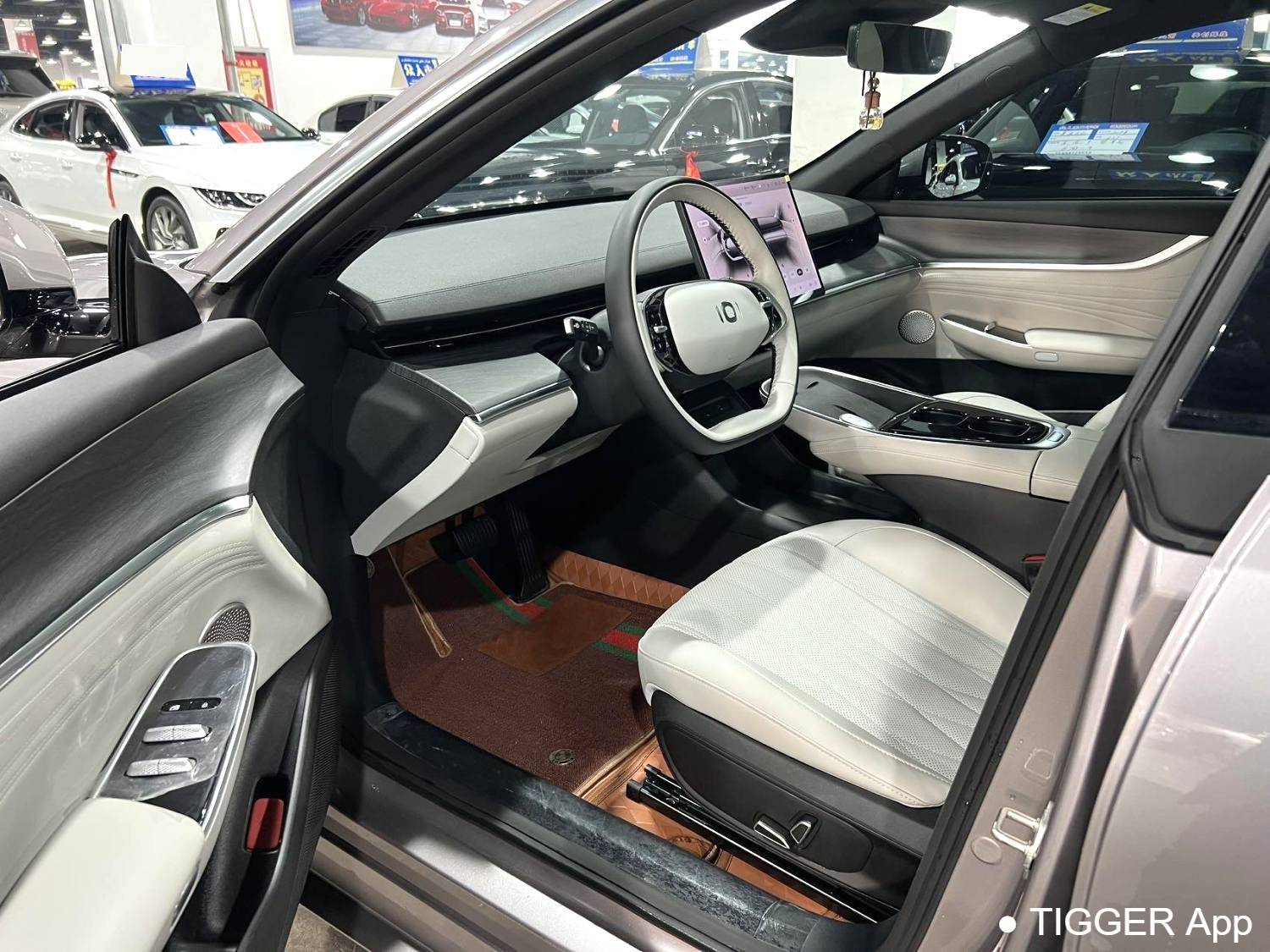 Qiyuan 2025 A07 Blue Whale Extended Range Edition 230 Intelligent Driving Prestige Automatic Transmission