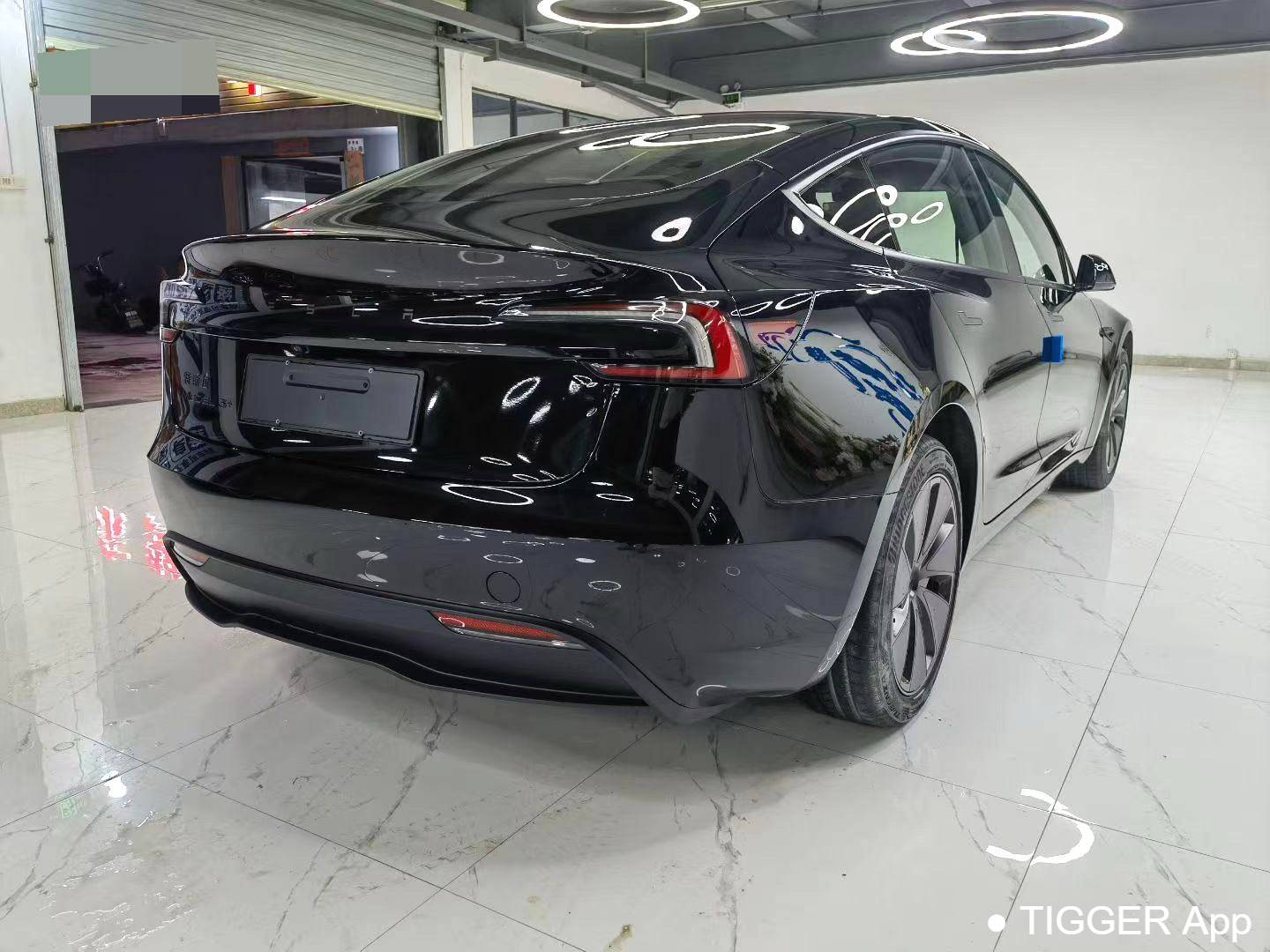 TESLA 2025 Model 3 Long Range All Wheel Drive Automatic Transmission