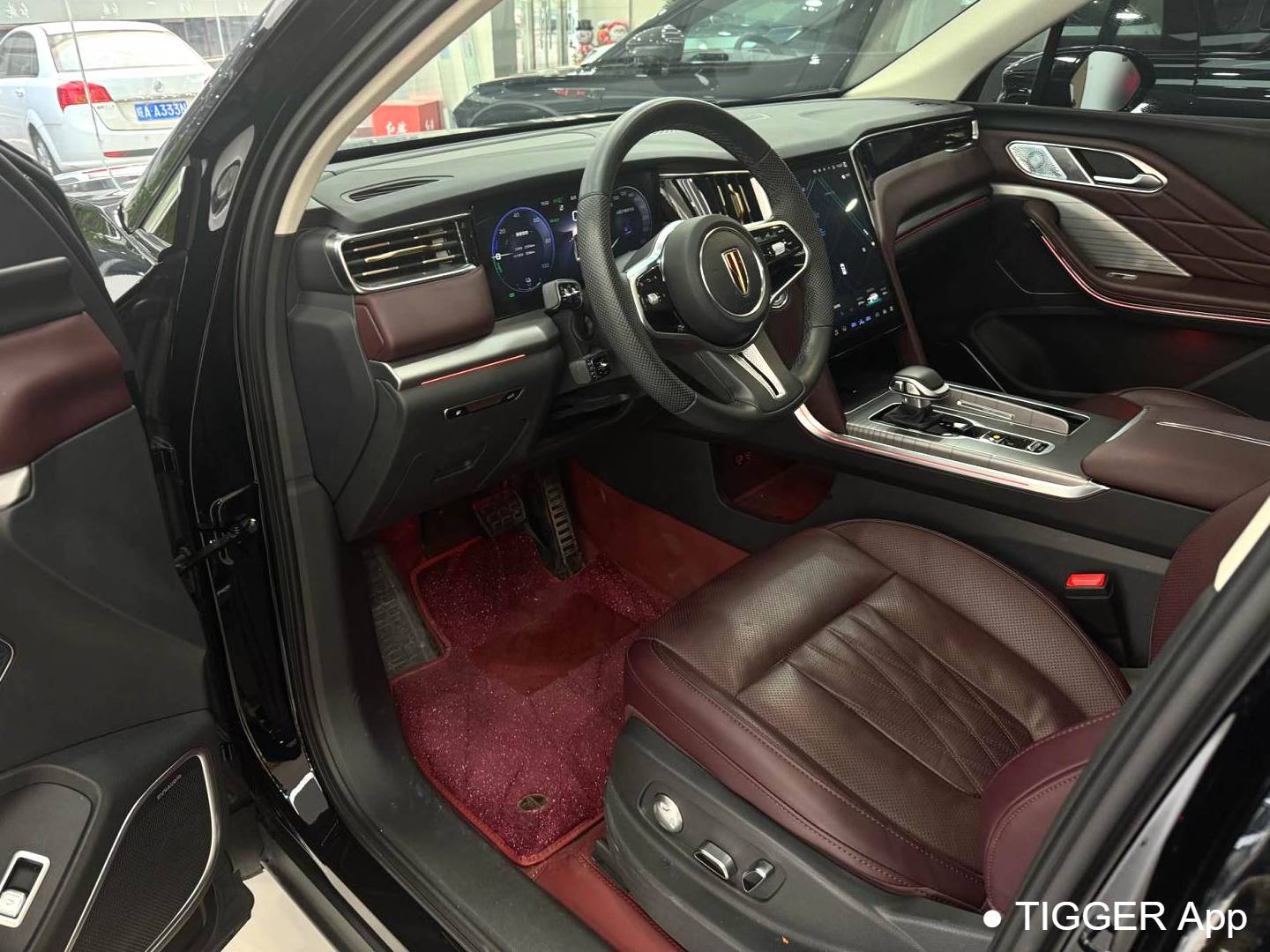 Hong Qi 2024 HS7 PHEV 2.0T four-wheel drive Qichang Edition 6-seater automatic transmission