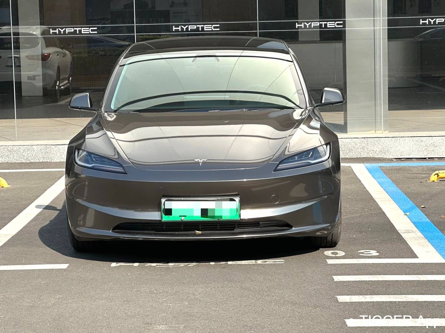 TESLA 2023 Model 3 refreshed with rear wheel drive automatic transmission