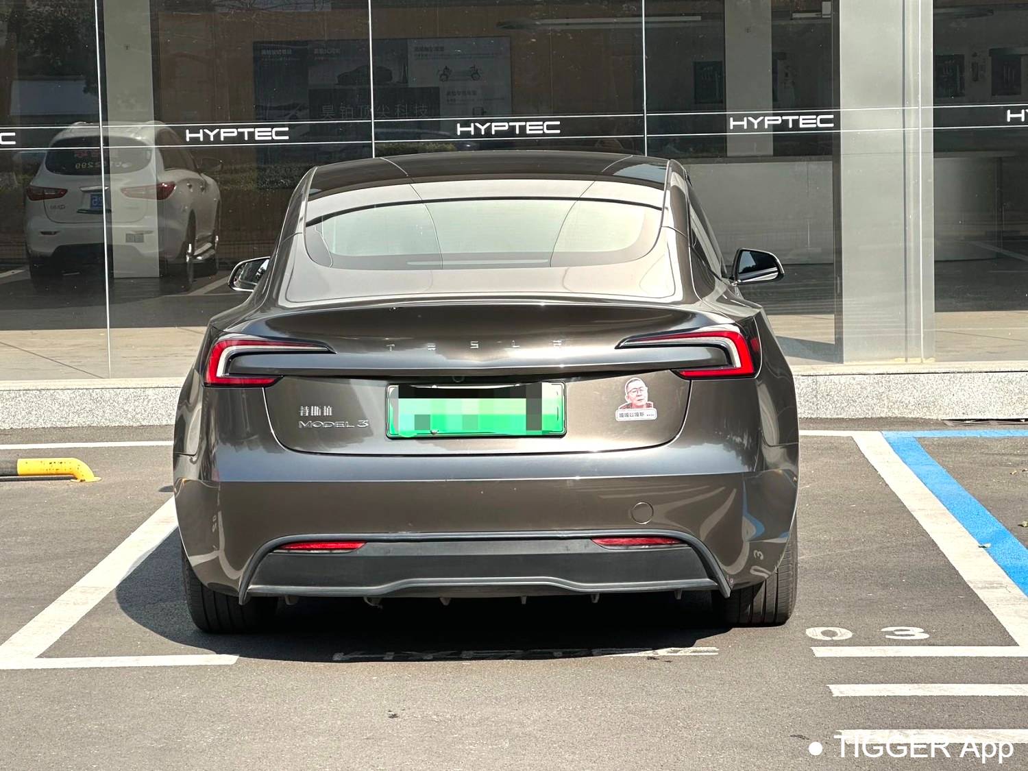 TESLA 2023 Model 3 refreshed with rear wheel drive automatic transmission