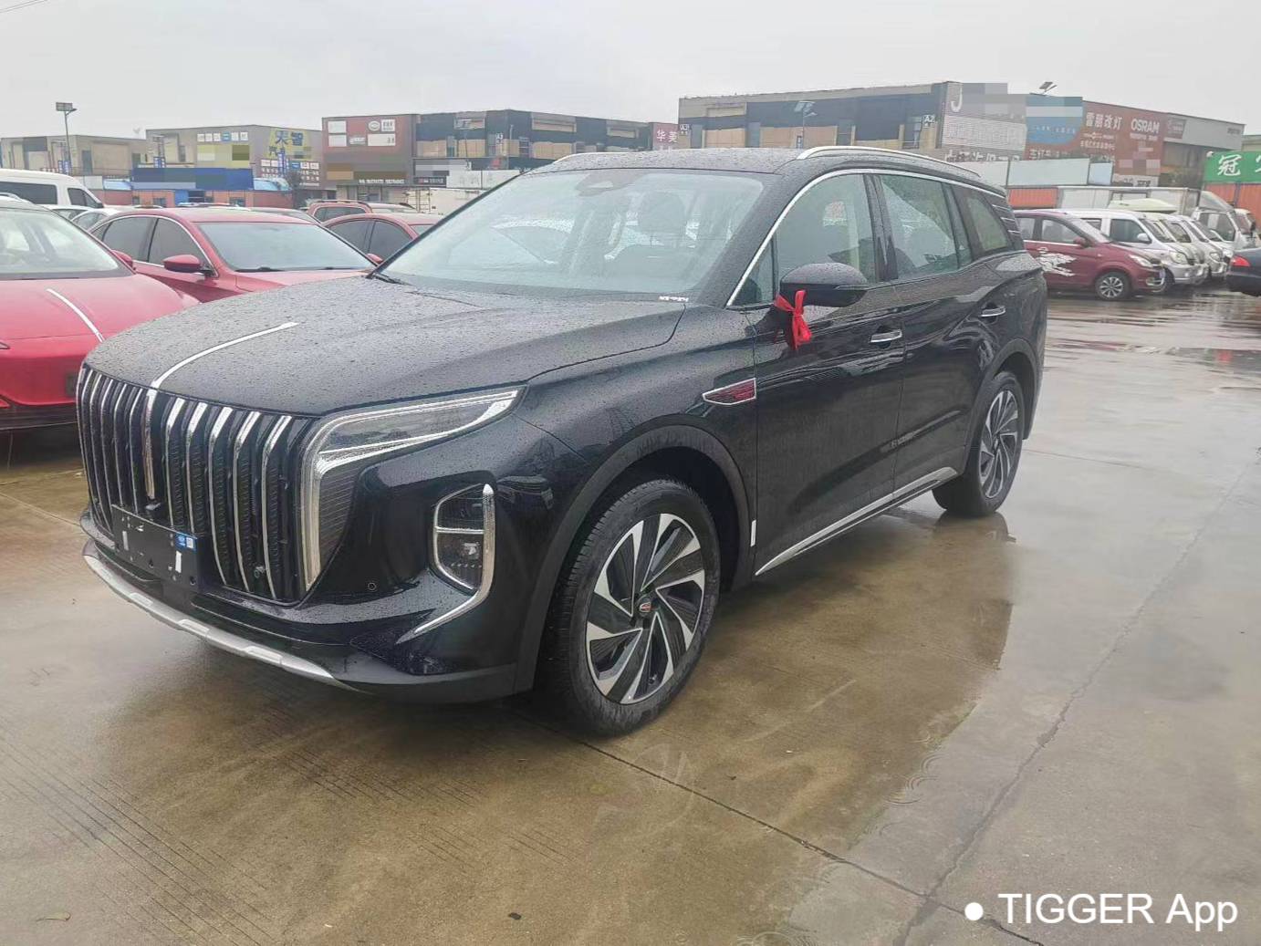 Hong Qi 2024 HS7 PHEV 2.0T 2WD Flagship Edition 6-seater automatic transmission