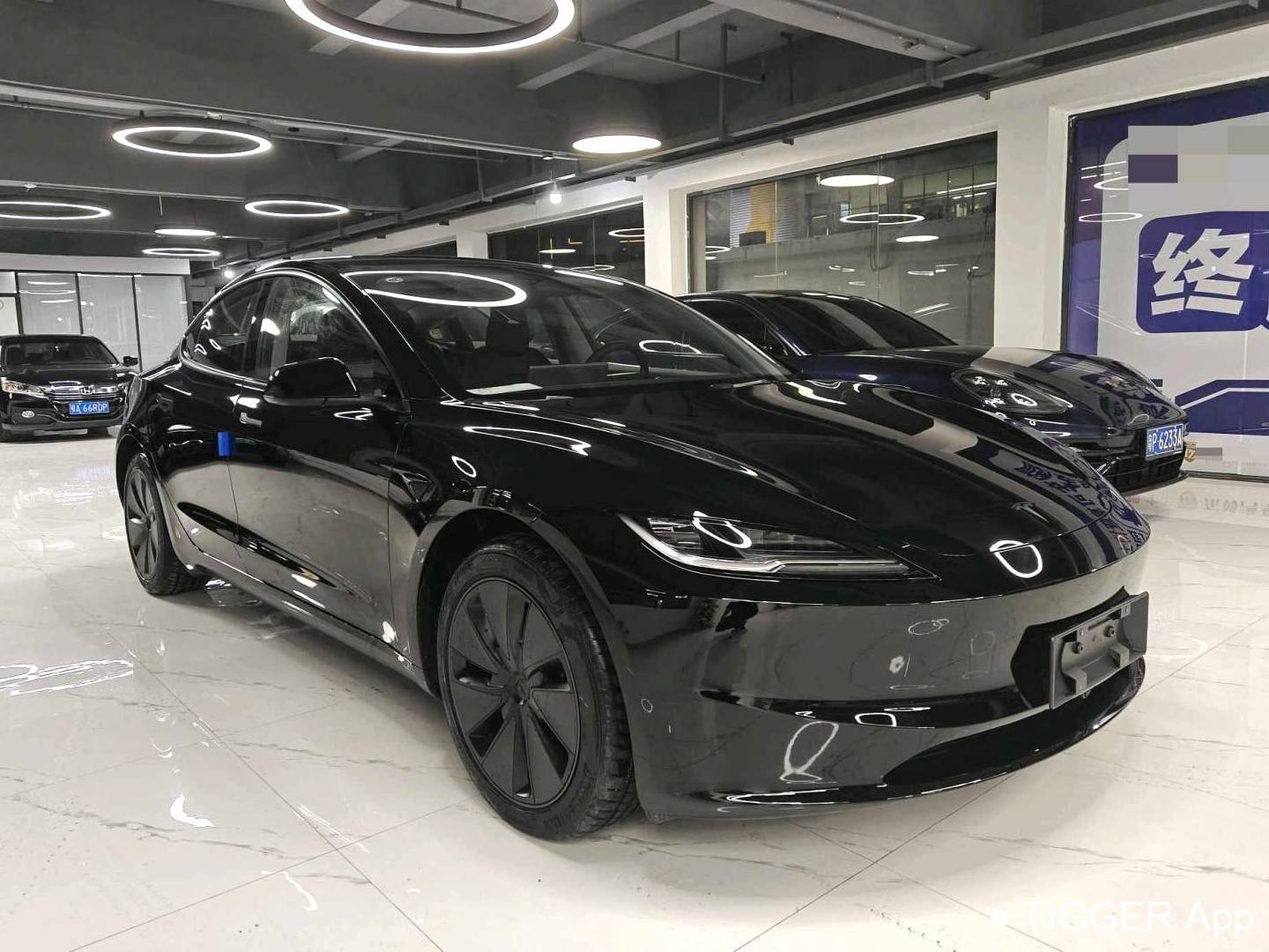 TESLA 2025 Model 3 Long Range All Wheel Drive Edition (Upgraded) Automatic Transmission