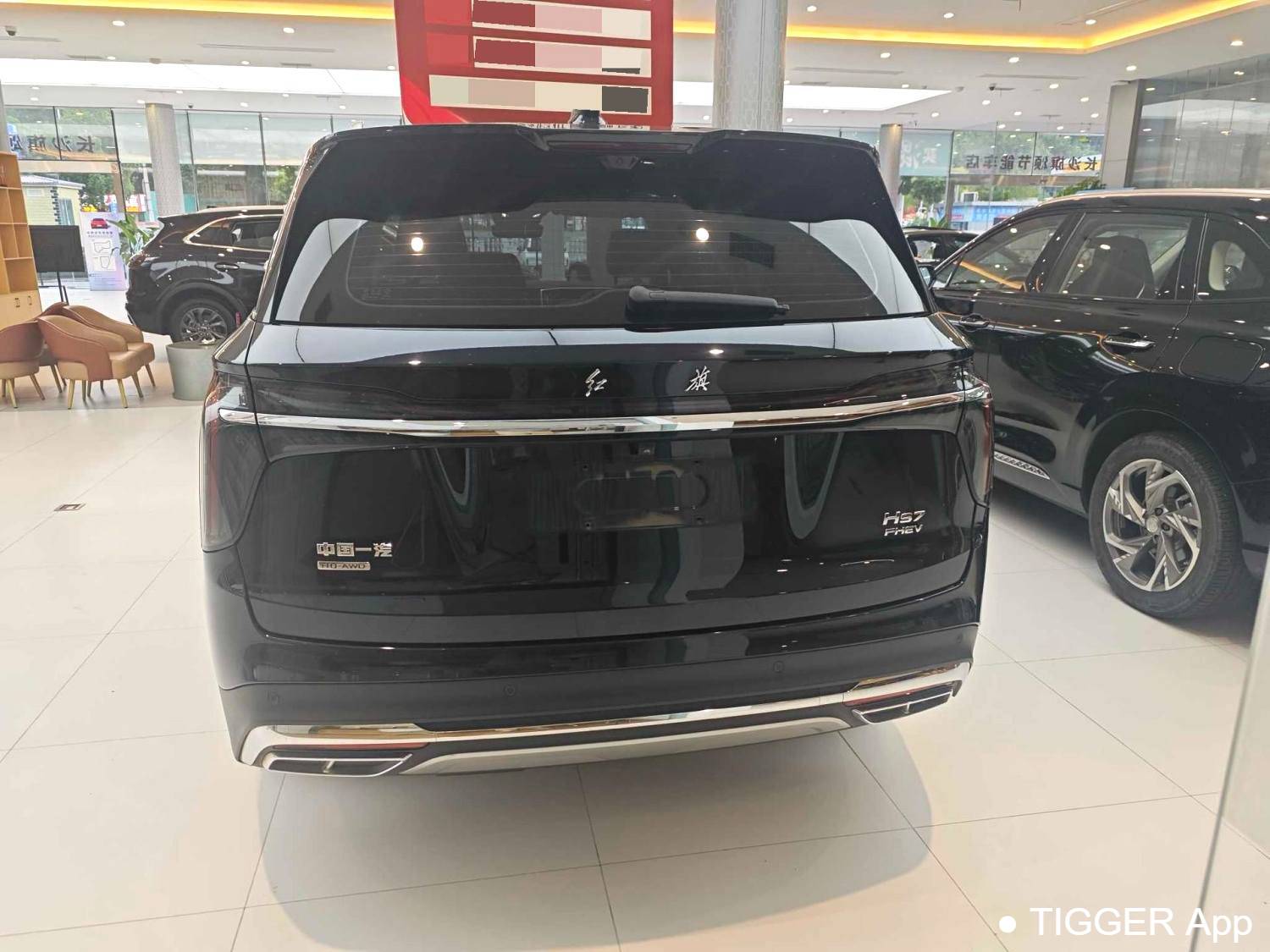 used Hong Qi  2024 HS7 PHEV 2.0T four-wheel drive Qichang Edition 6-seater automatic transmission