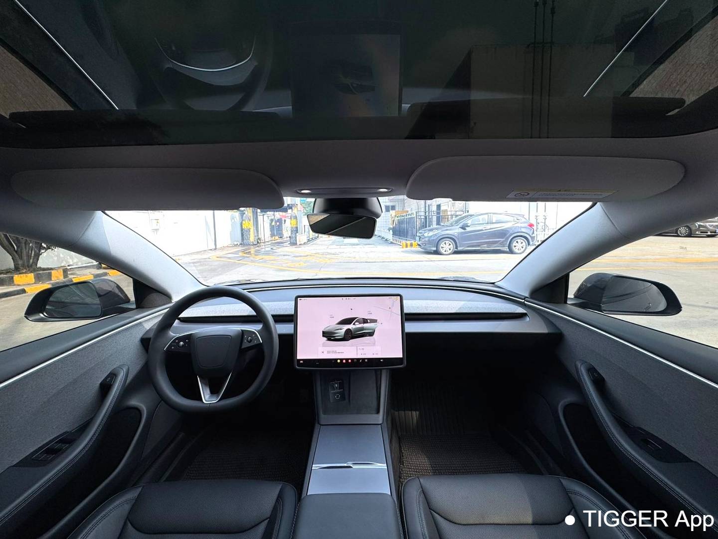 TESLA  2023 Model 3 refreshed with rear wheel drive automatic transmission