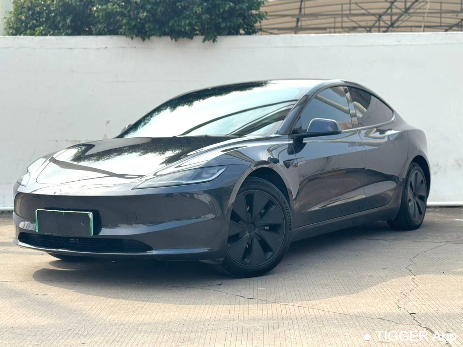 TESLA  2023 Model 3 refreshed with rear wheel drive automatic transmission