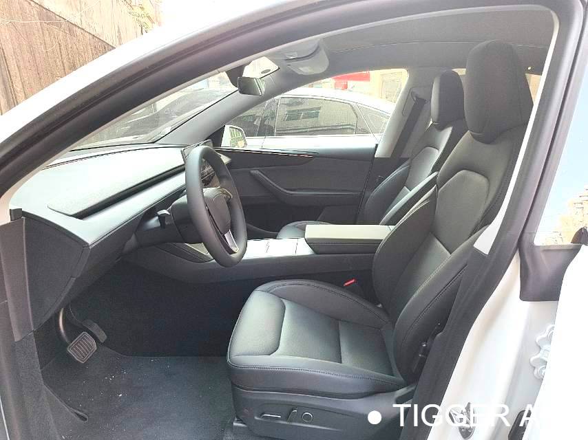 TESLA  2026 Model Y Long Range Rear Wheel Drive Automatic Transmission