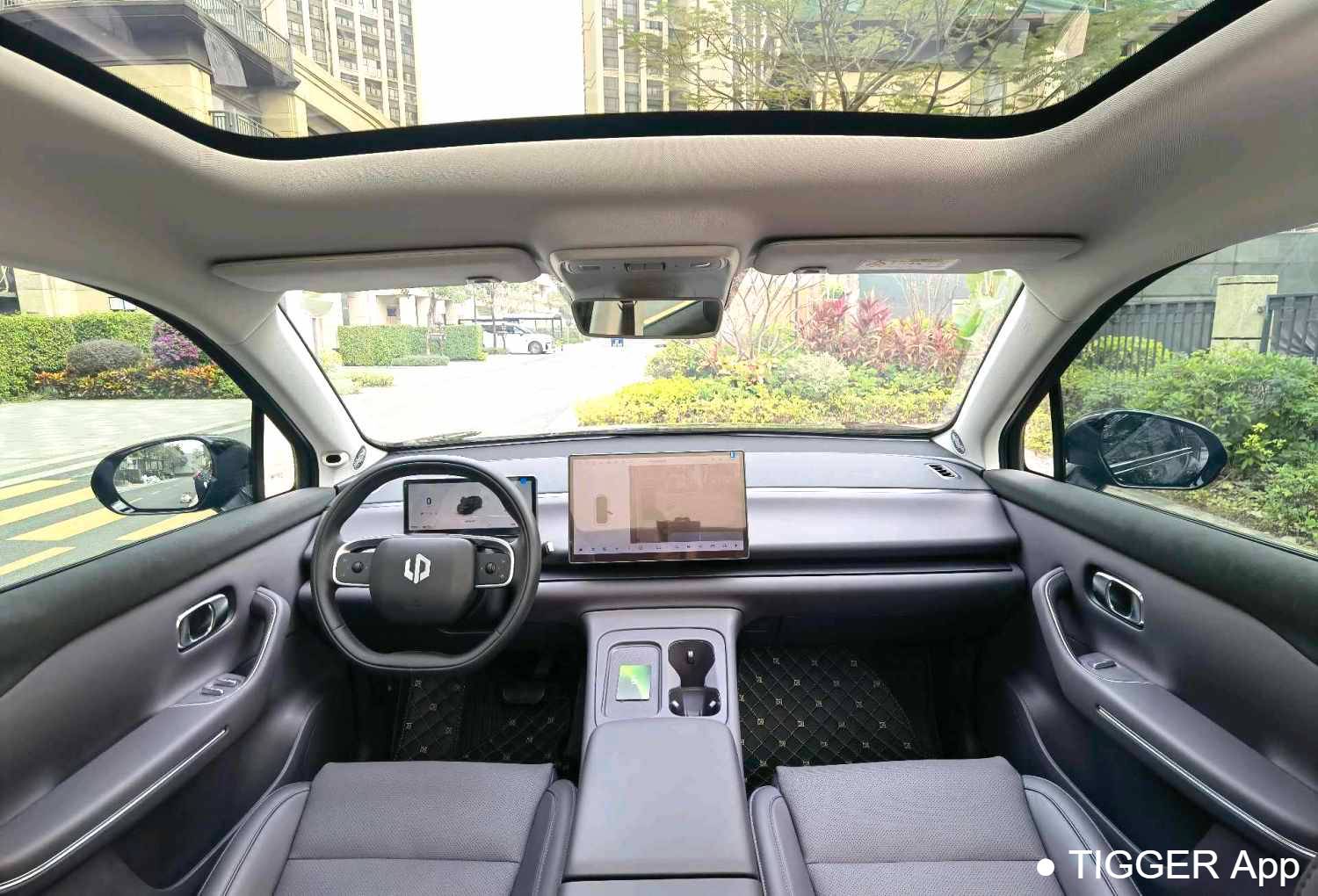 LEAP 2024 C10 530 Intelligent Edition Automatic Transmission