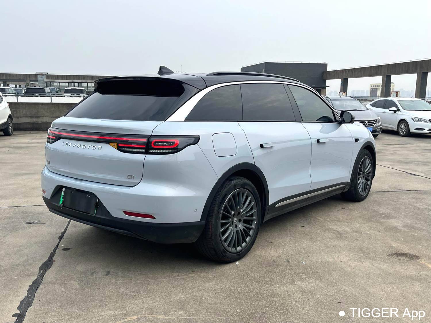 LEAP 2024 C11 580 Premium Edition Automatic Transmission