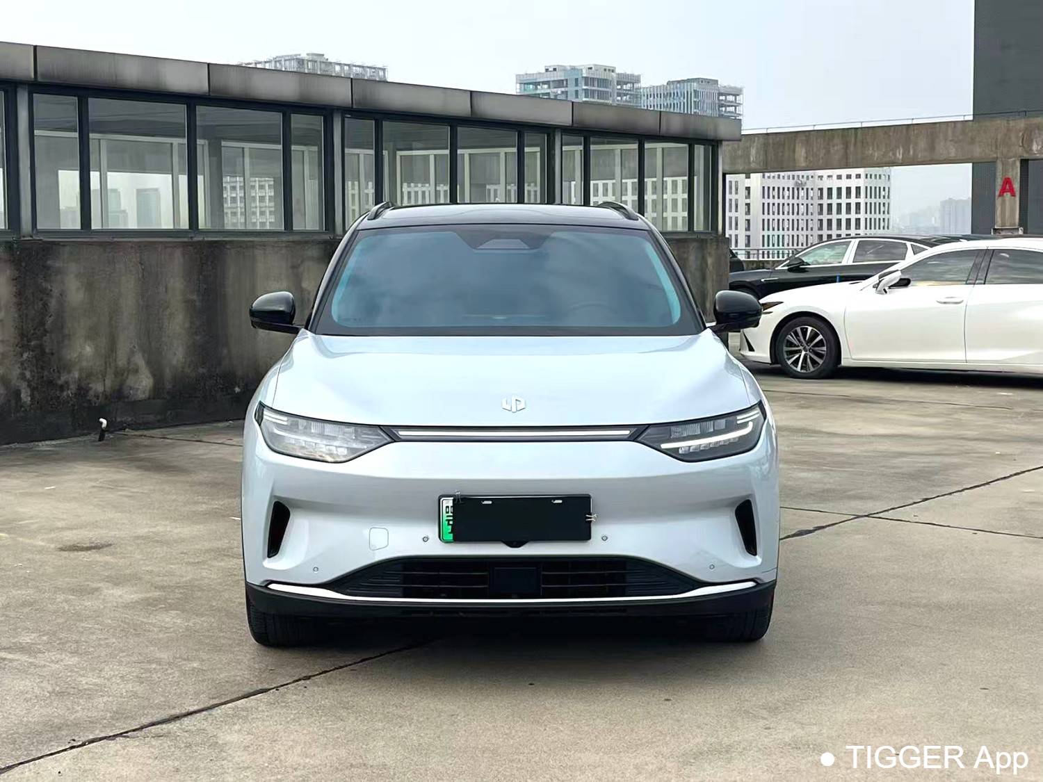 LEAP 2024 C11 580 Premium Edition Automatic Transmission