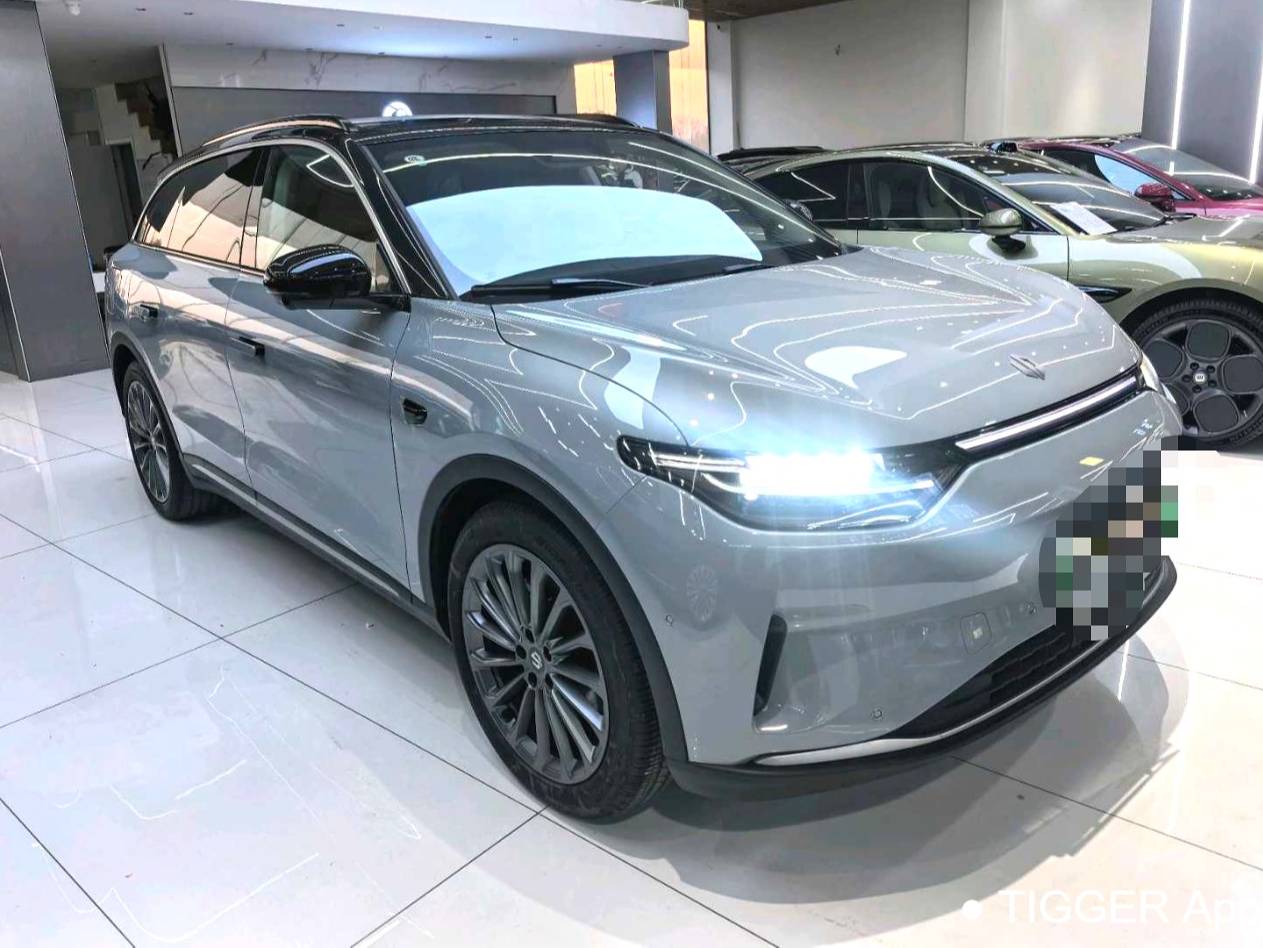 LEAP 2024 C11 580 Premium Edition Automatic Transmission