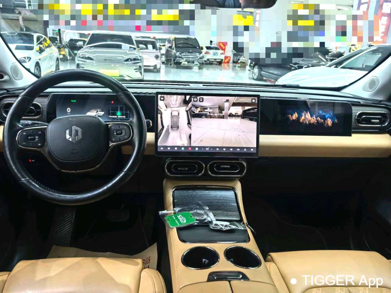 LEAP 2024 C11 580 Premium Edition Automatic Transmission