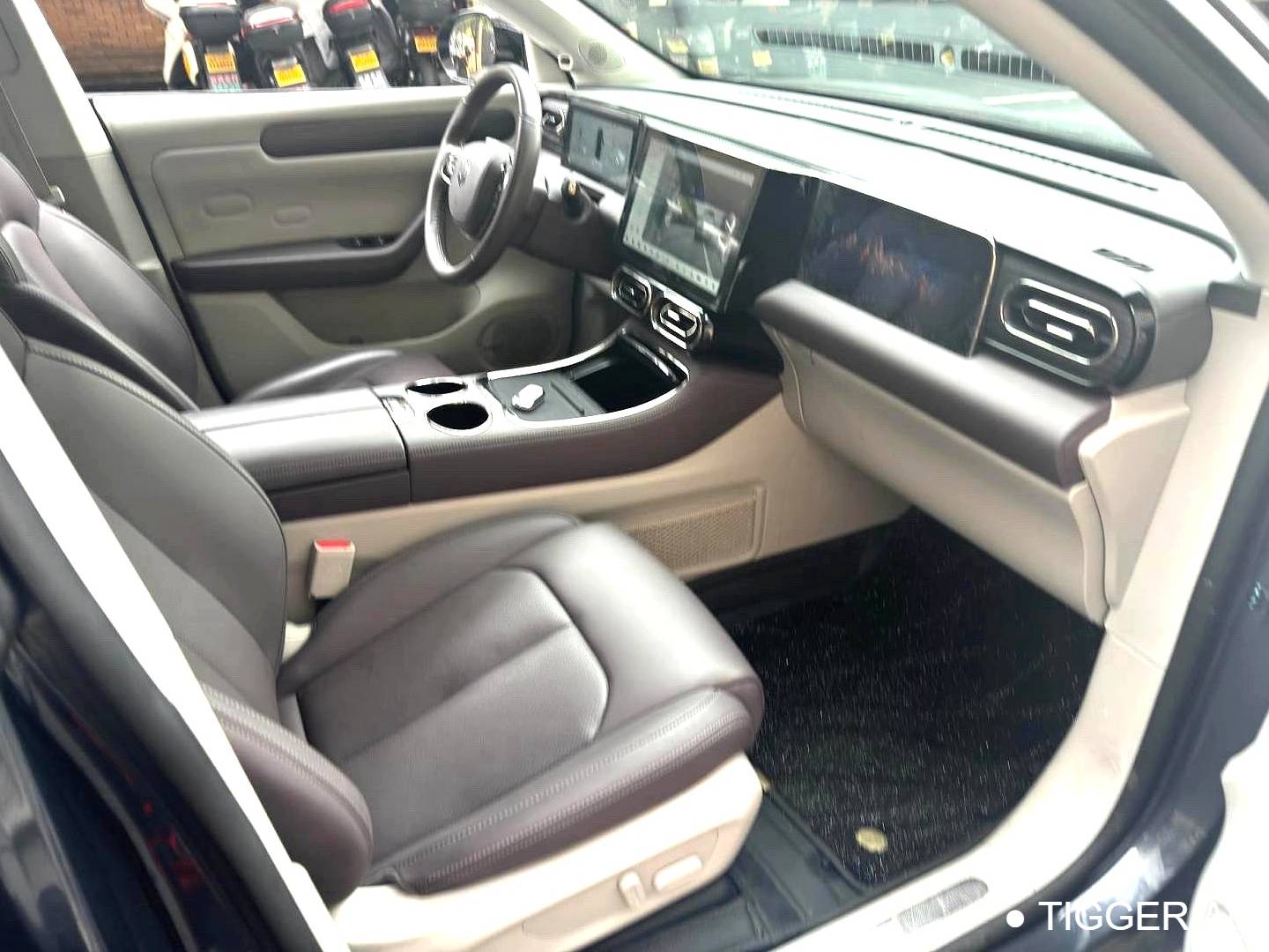 LEAP 2023 C11 500 Intelligent Edition Automatic Transmission