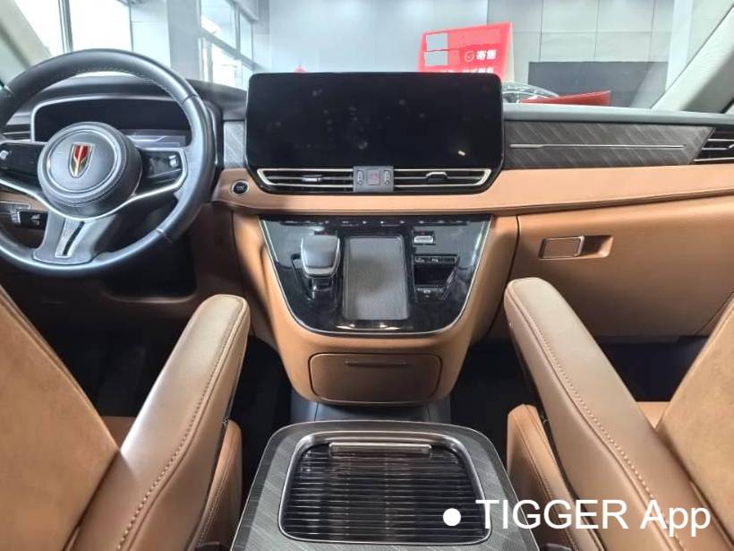 Hong Qi 2024 HQ9 PHEV 2.0T 4WD Business Edition Automatic Transmission