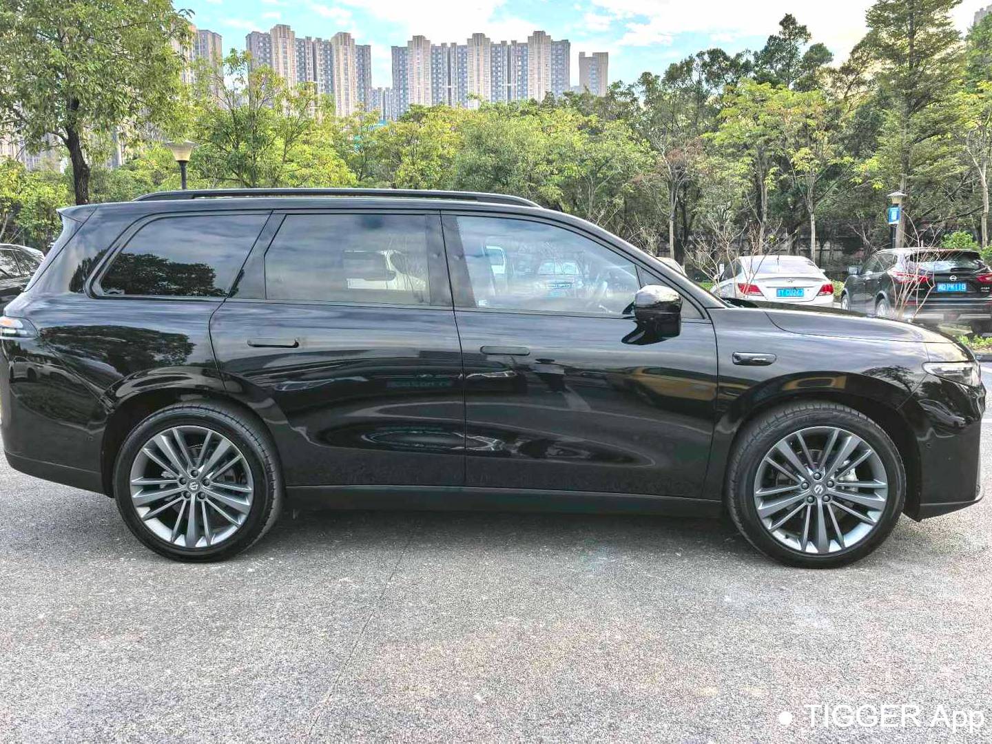 LEAP 2024 C16 520 Premium Edition Automatic Transmission