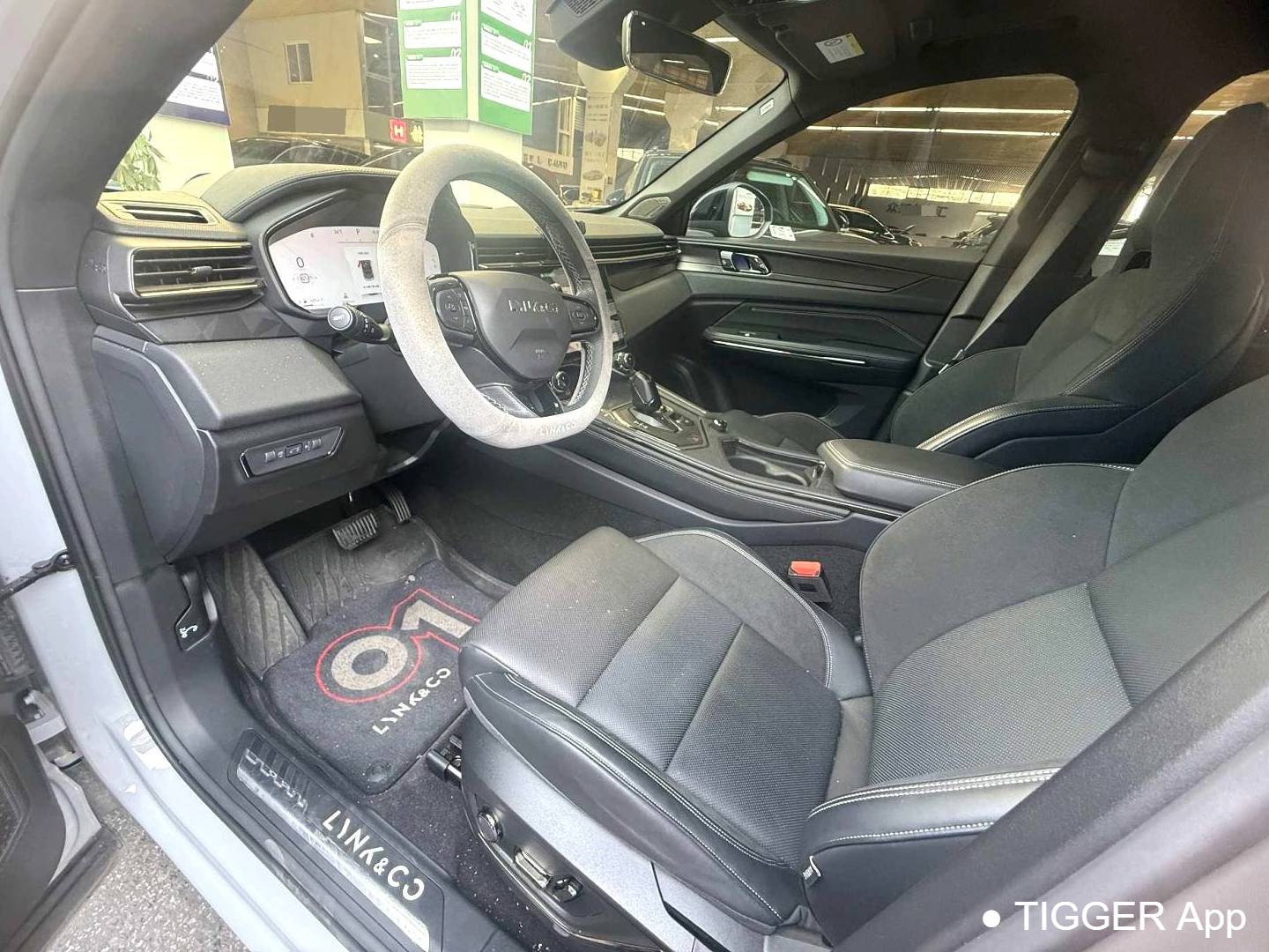 LYNK&CO 2022 LYNK&CO 01 EM-F 1.5TD Dawn Automatic Transmission