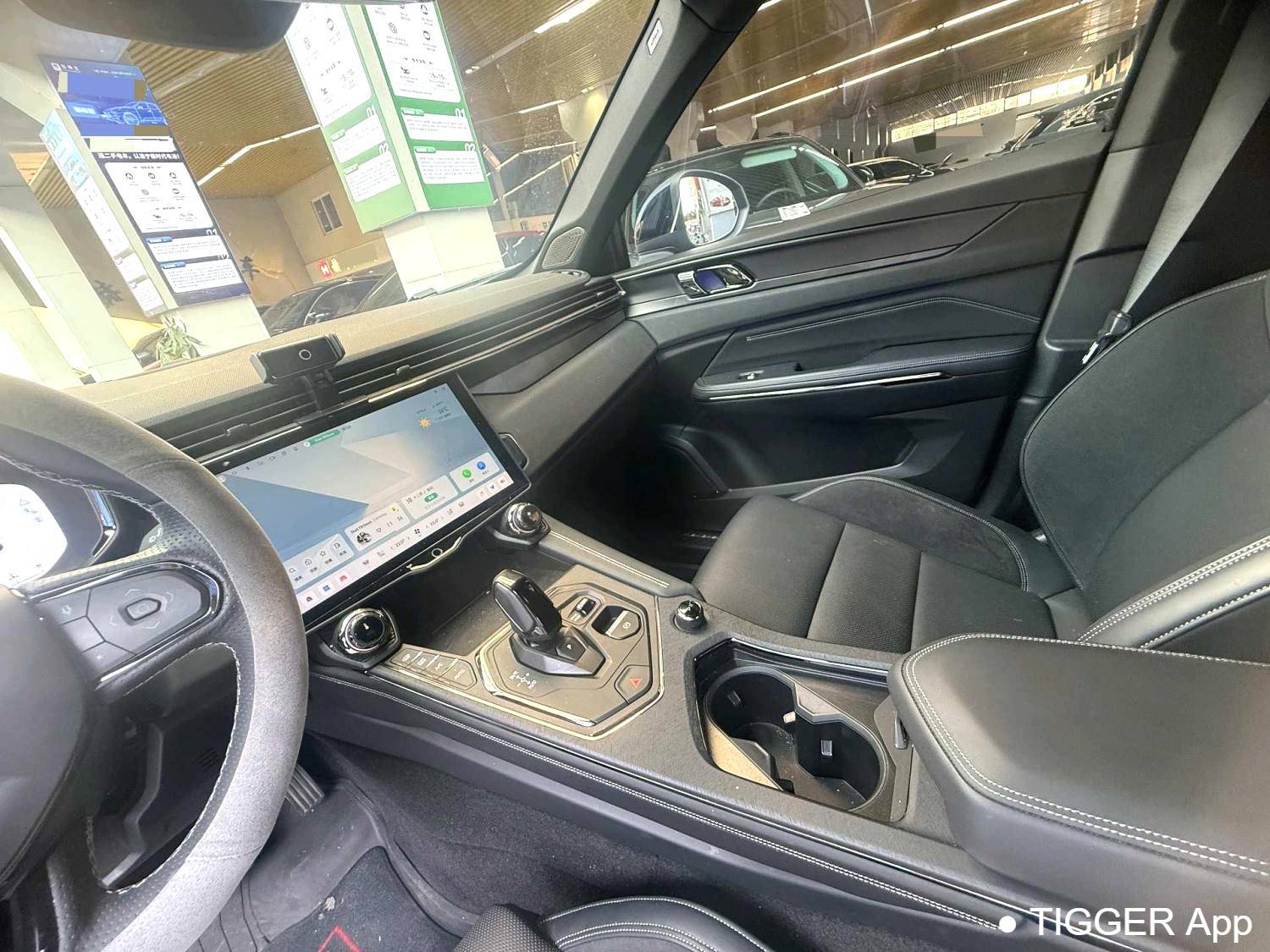 used LYNK&CO 2022 LYNK&CO 01 EM-F 1.5TD Dawn Automatic Transmission