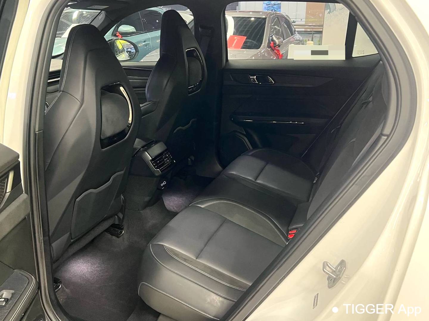 LYNK&CO 2023 LYNK&CO 01 EM-P 1.5TD AM Automatic Transmission