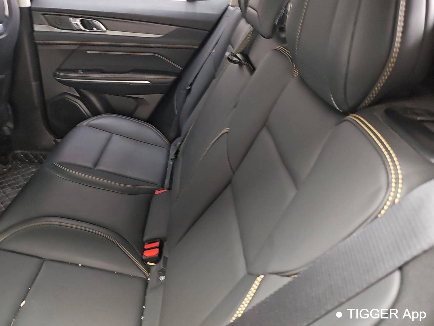 LYNK&CO 2024 LYNK&CO 01 2.0TD 2WD Global Automatic Transmission