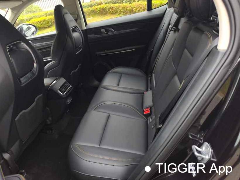 LYNK&CO 2023 LYNK&CO 01 2.0TD 2WD Asian Games Edition Automatic Transmission