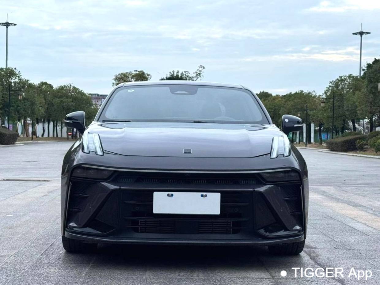 LYNK&CO 2025 LYNK&CO 03 2.0TD Champion Pro Automatic Transmission