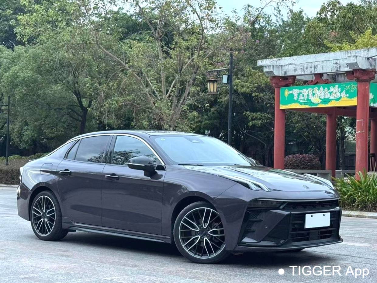 LYNK&CO 2025 LYNK&CO 03 2.0TD Champion Pro Automatic Transmission